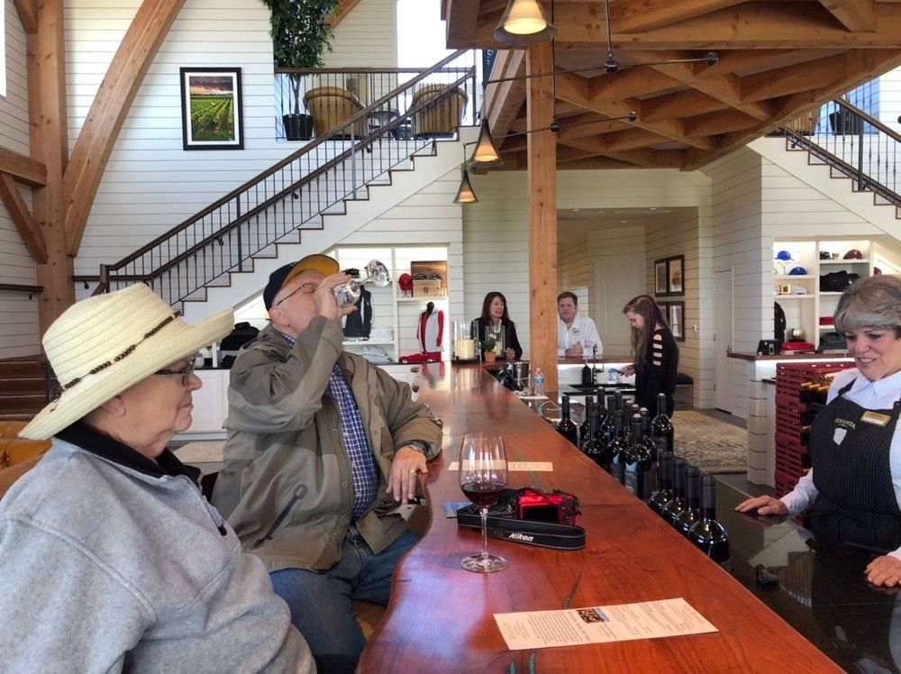 Fredericksburg TX Wine Tasting Tour - 3 wineries and lunch