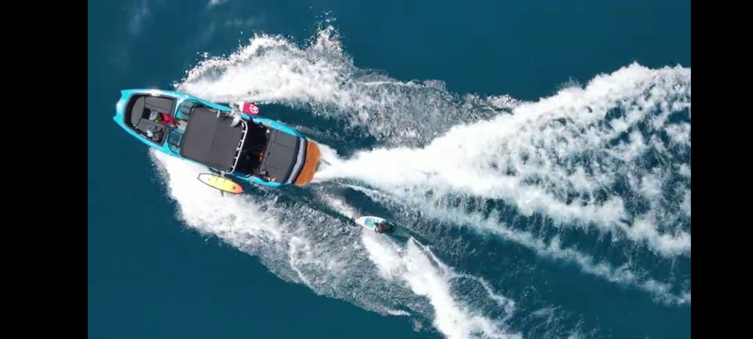 Mastercraft NXT 24 Wakesurf Multi-Day - Tahoe Waves Boat Rental