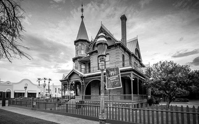 Murders & Mysteries True Crime Ghost Tour in Phoenix