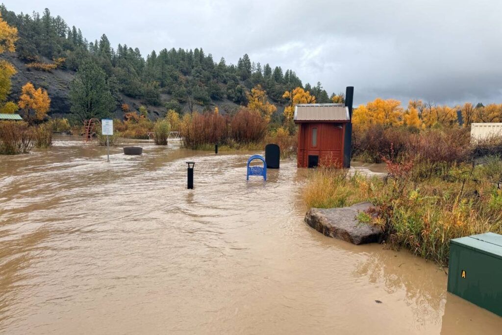 Pagosa Flooding in River Center Park