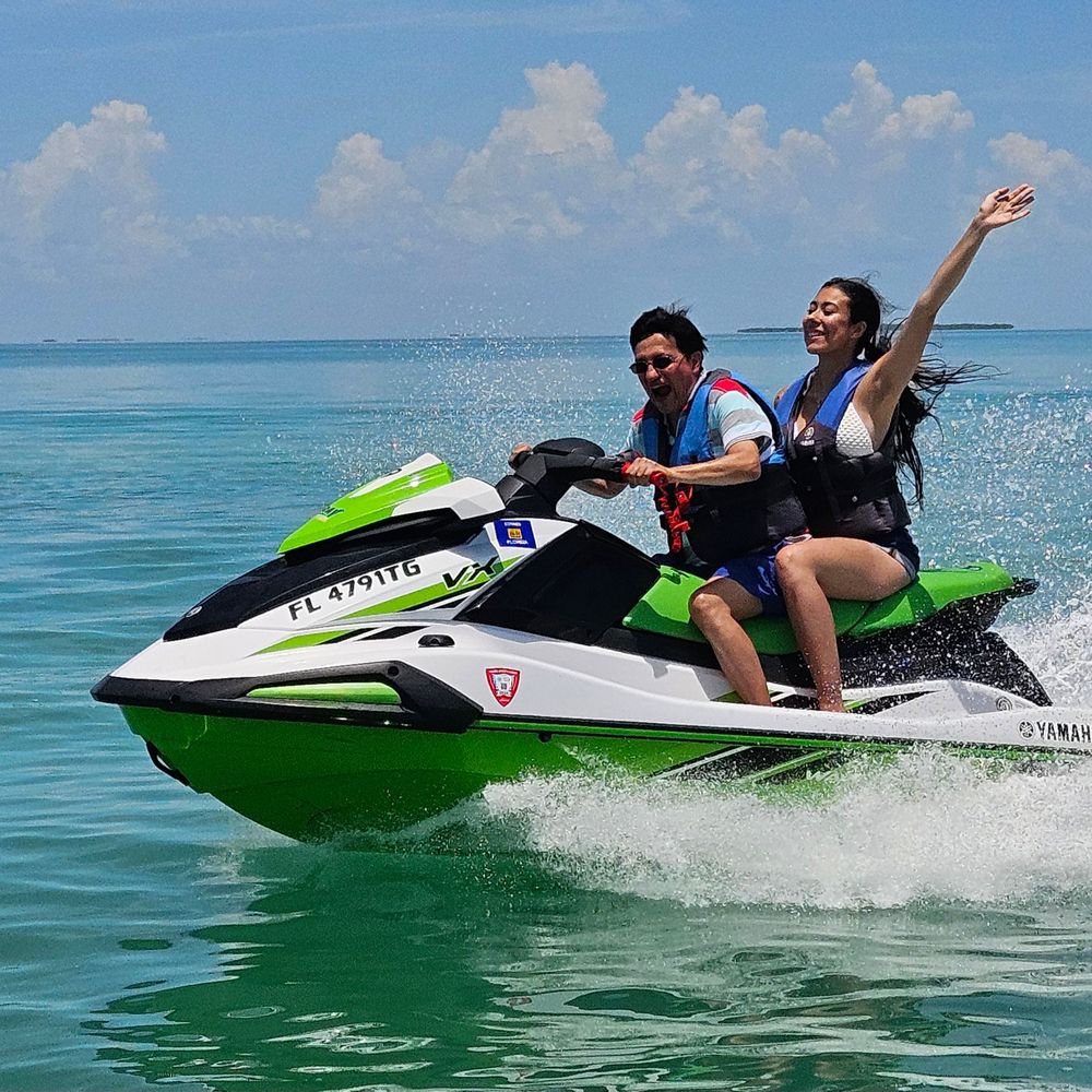 Islamorada Sandbar Experience - Spray Watersports